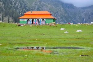 Kumrat Alamir Hotel