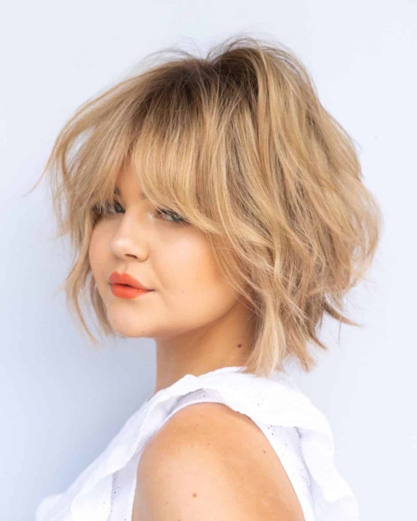 HairCut Guide for Females According to their Face Shape