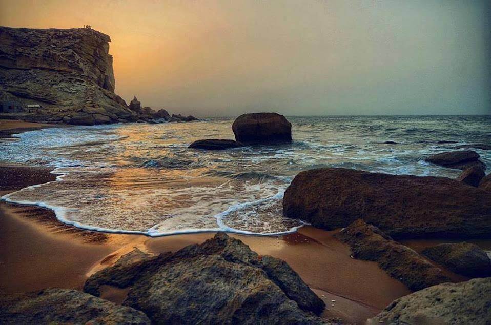 17 Best Beaches in Pakistan That Should Be On Your Travel List