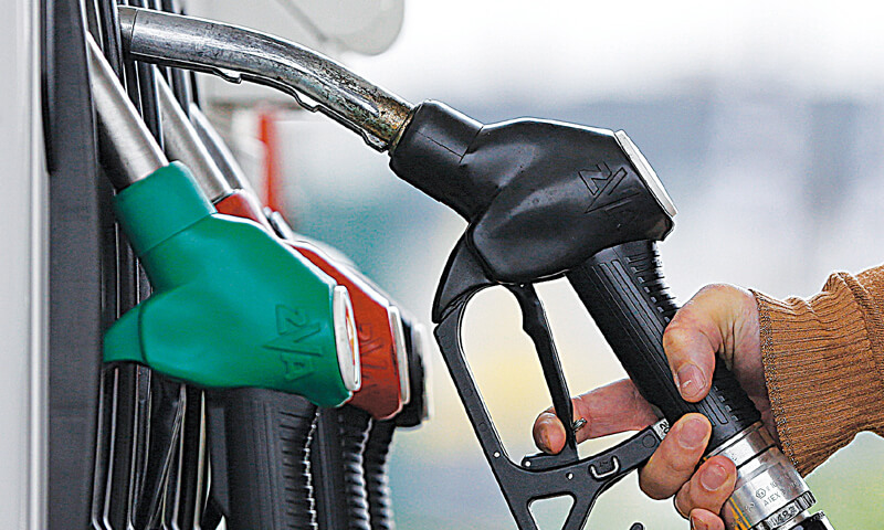 Pakistan to Import Petrol from UAE To Ensure Availability of Fuel