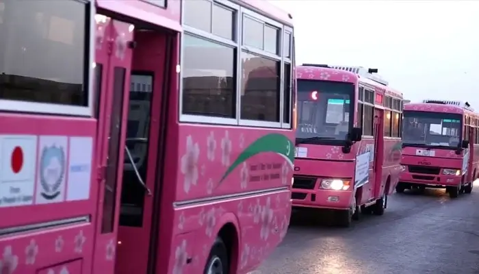 pink bus service has been started in gilgit baltistan