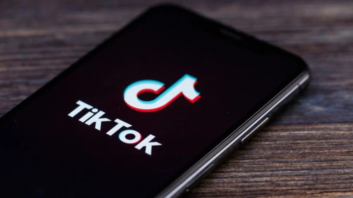 TikTok Introduces Age Limit for Live Streaming