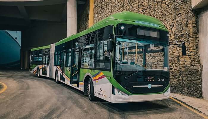 green-line-buses-in-karachi-islamabad-routes-timings