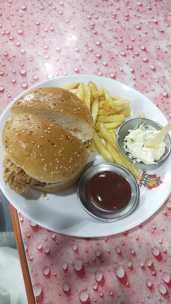 Best Broast in Karachi Menu & Prices 2023